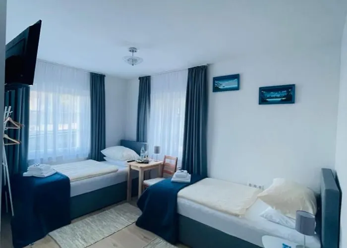 Apartamento Aparts4ring 10, *