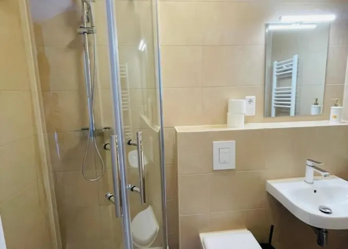 Apartamento Aparts4ring 10,